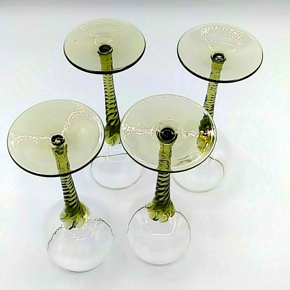 4 Stunning Smokey-Green Stemmed Cordial Glasses - Picture 3 of 6